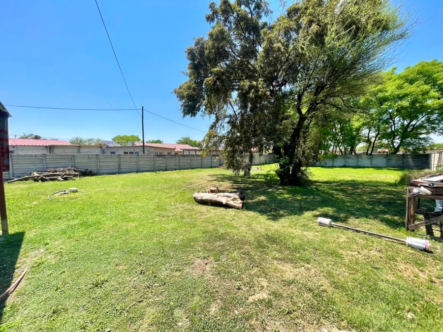 3 Bedroom Property for Sale in Rustenburg North North West